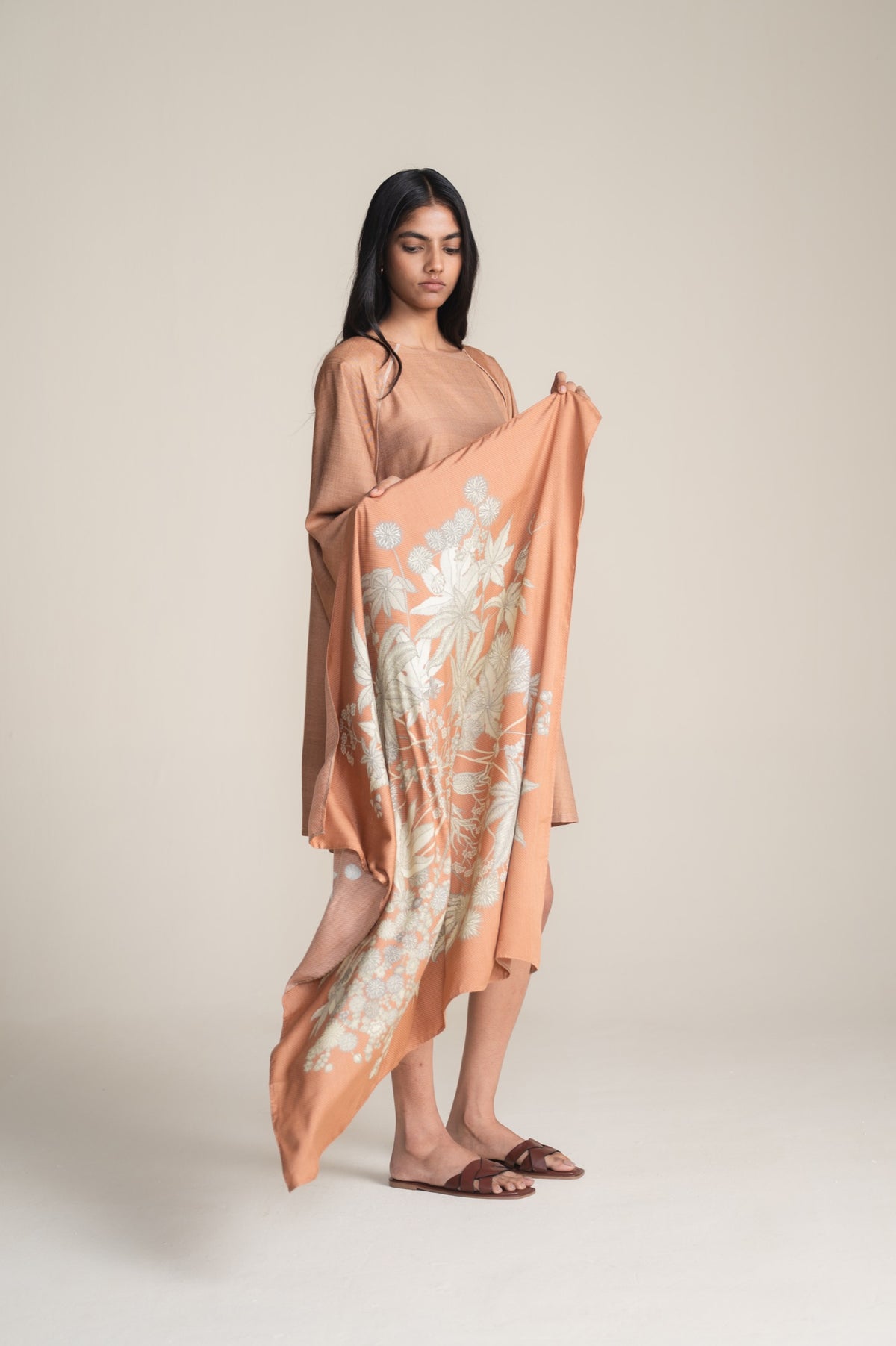 The Eranda Scarf | Clay