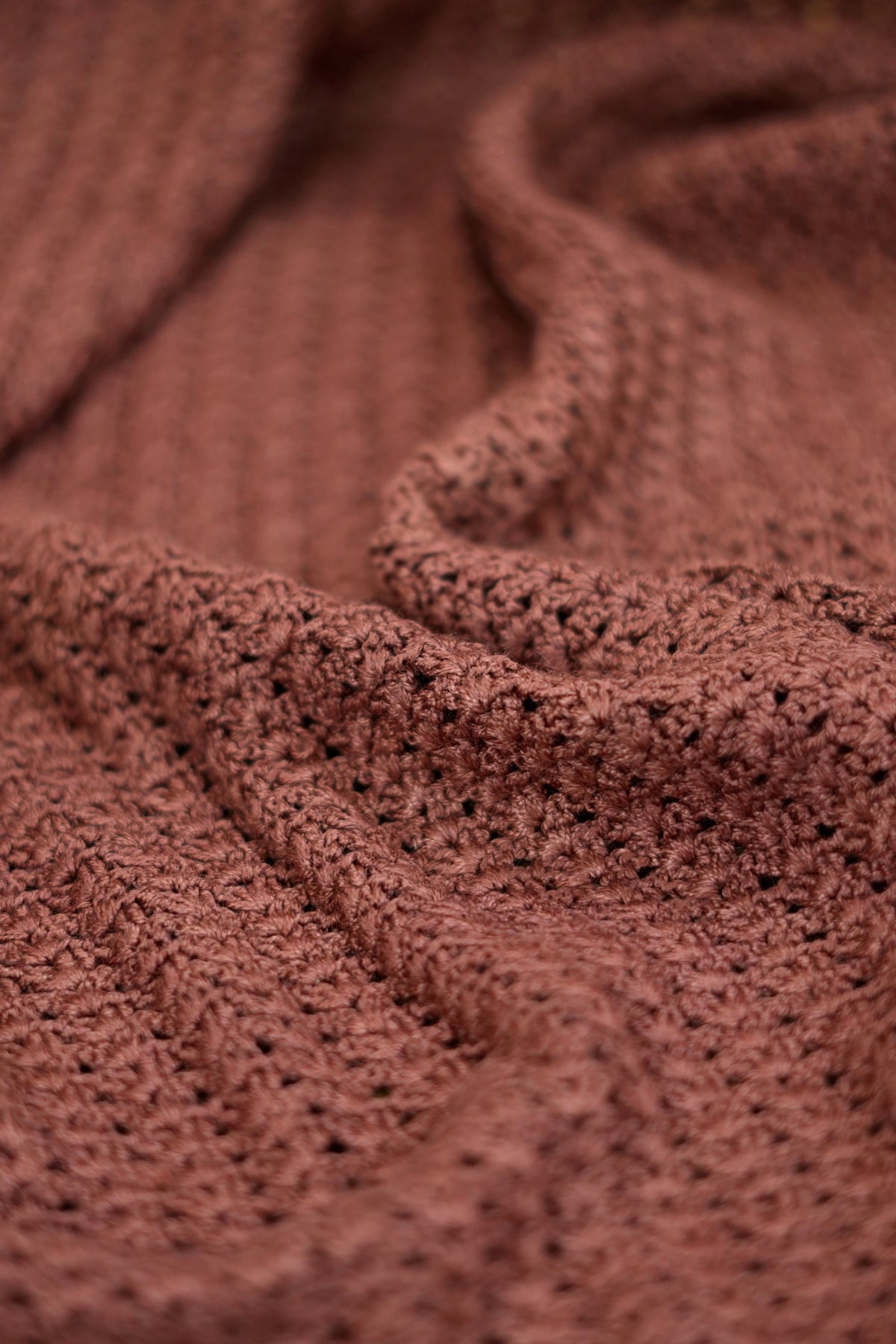 The Cocoon Capsule | Clay