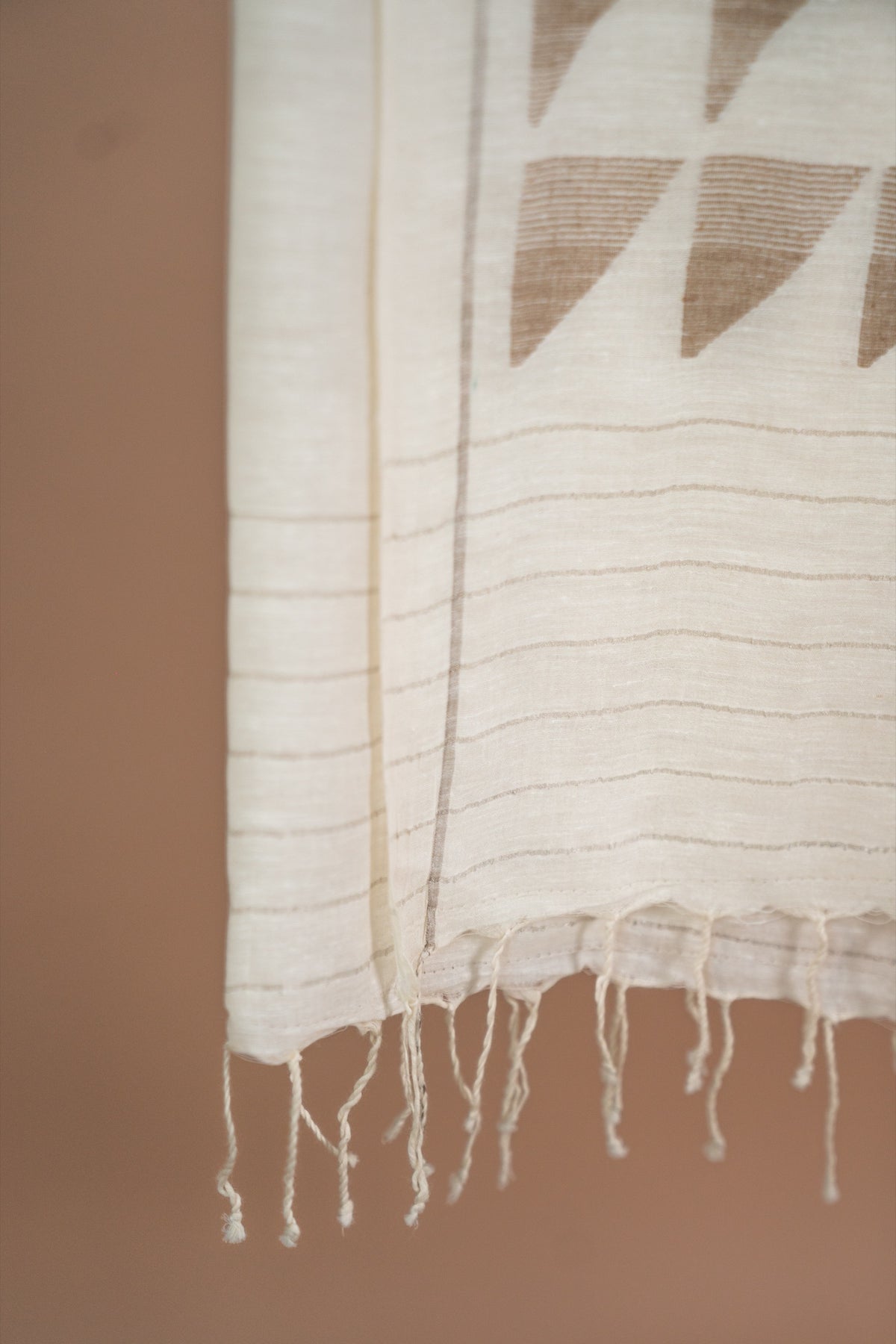 Cascade Jamdani Shawl | Natural & Harvest