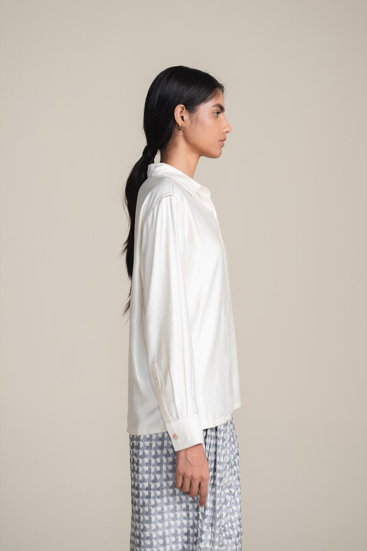 The Button-Down | Pearl