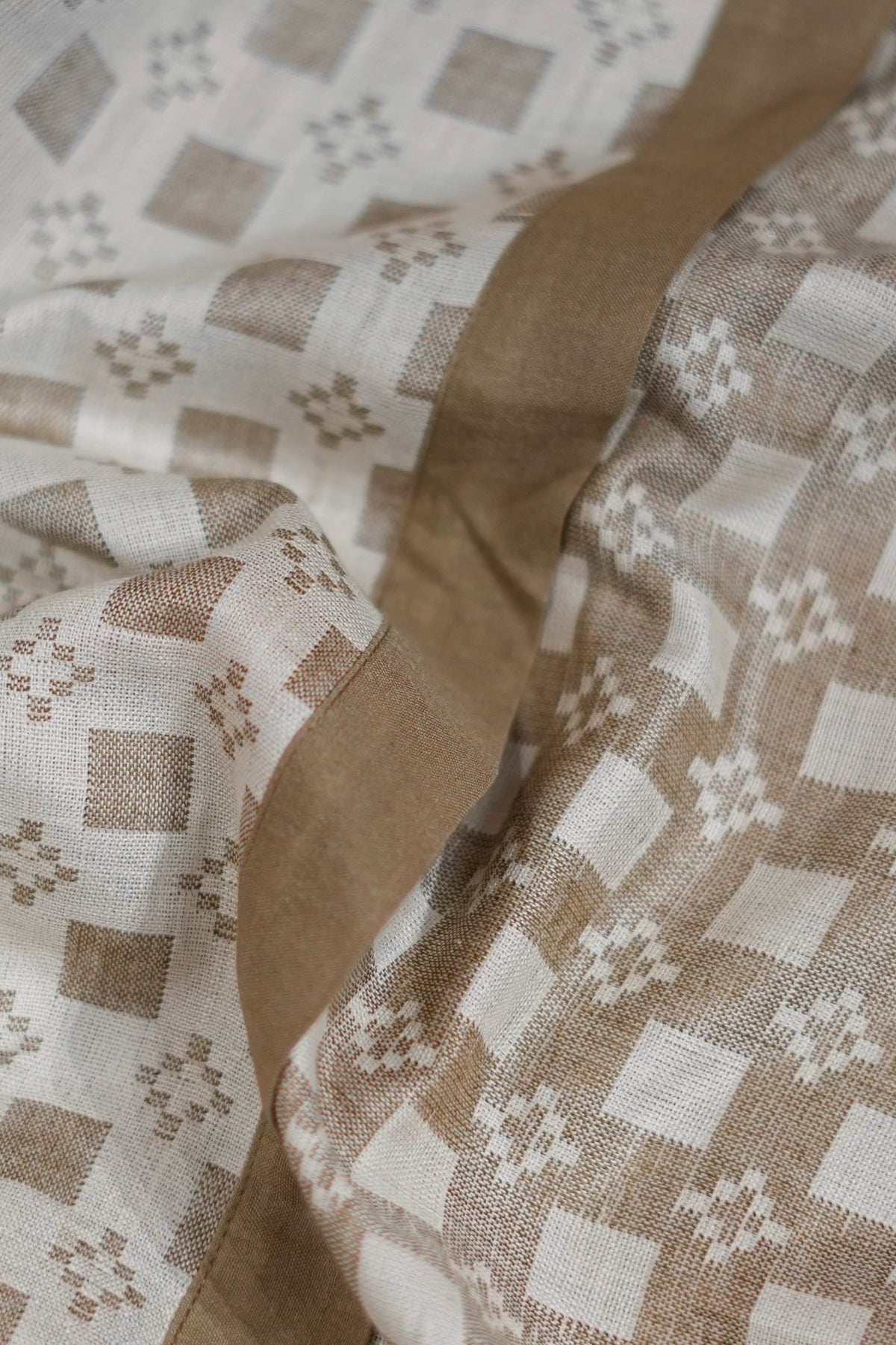 The Cocoon Capsule | Moss