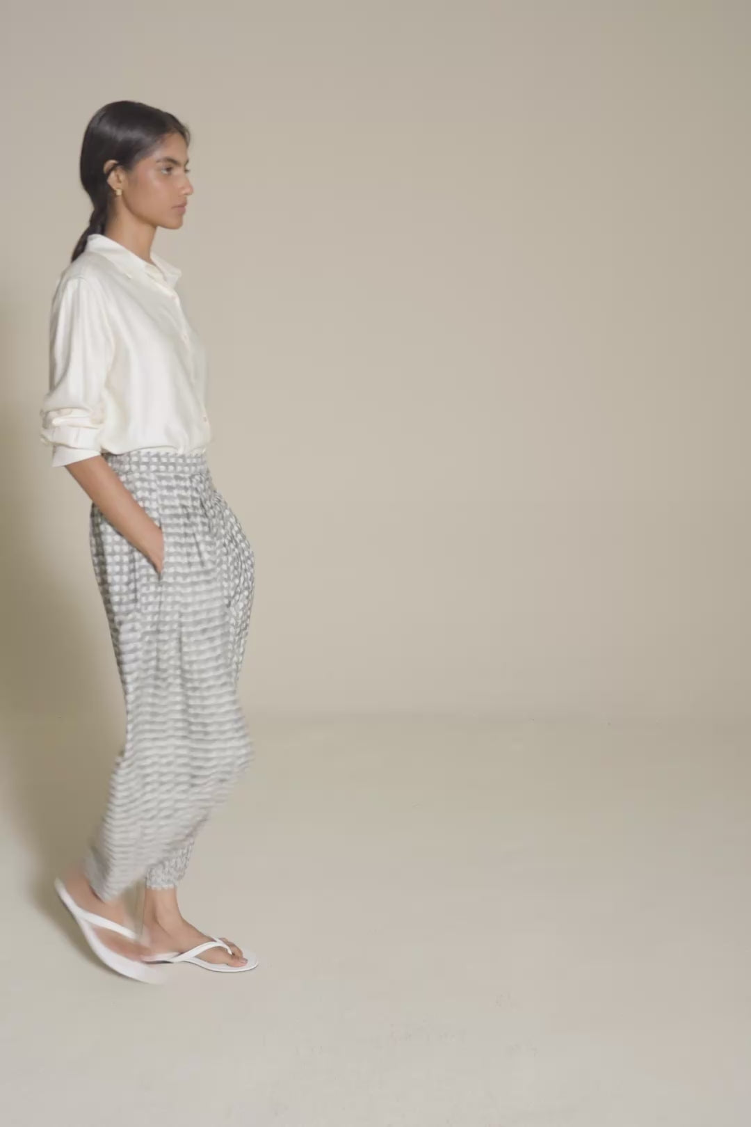 The Button-Down | Pearl