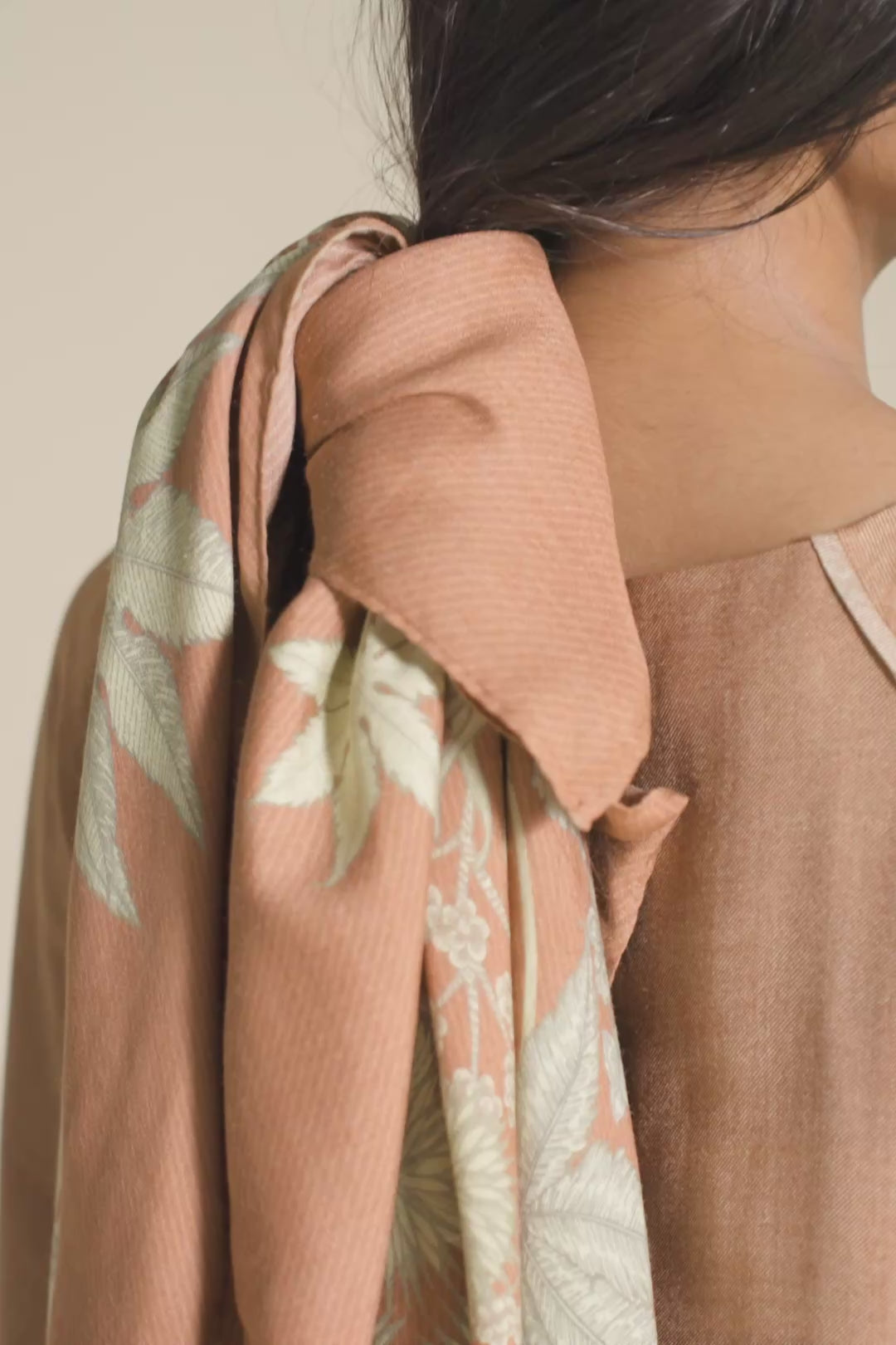 The Eranda Scarf | Clay
